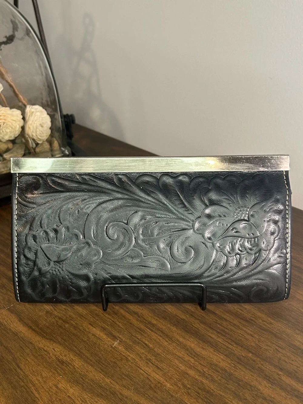 Patricia Nash Cauchy Black Tooled Floral Filigree Leather Frame Wallet RFID
